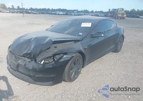2023 Tesla Model S Dual Motor All-Wheel Drive/Standard Range from USA, damaged, VIN 5YJSA1E5XPF516927